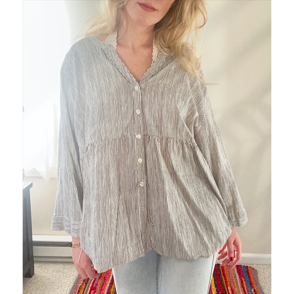 Tahari Long Sleeve Linen Button Front Striped Tunic (M)